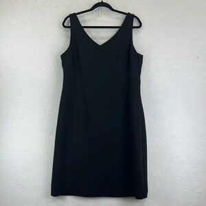 Jones NY Platinum Black Sheath Dress Sz 14 Black LBD V-neck Sleeveless Like New